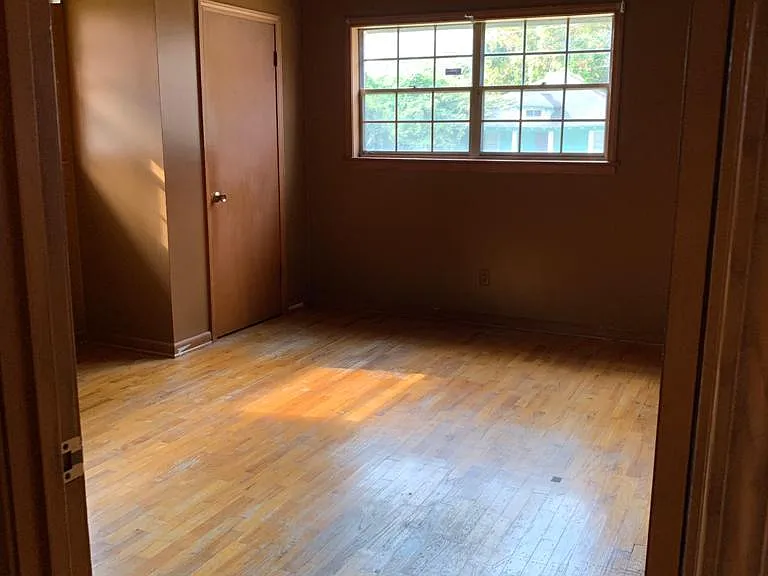 423 Branham Ave SW — Photo 5