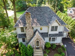 192 W Central Ave, Pearl River, NY 10965