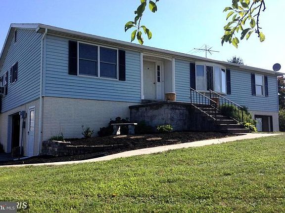 3rd image of 1275 Candice Ln