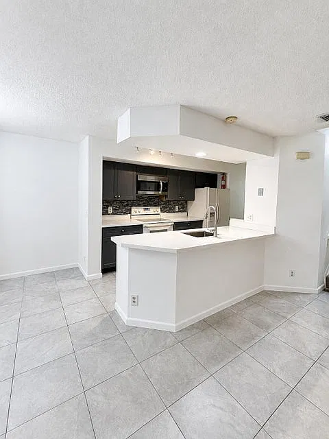 5331 Sapphire Valley — Photo 4