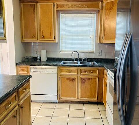 3rd image of 2105 Tucker Road