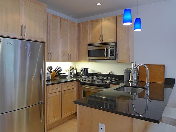 Similar kitchen