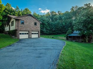 234 Bank Dr, Fall Branch, TN 37656