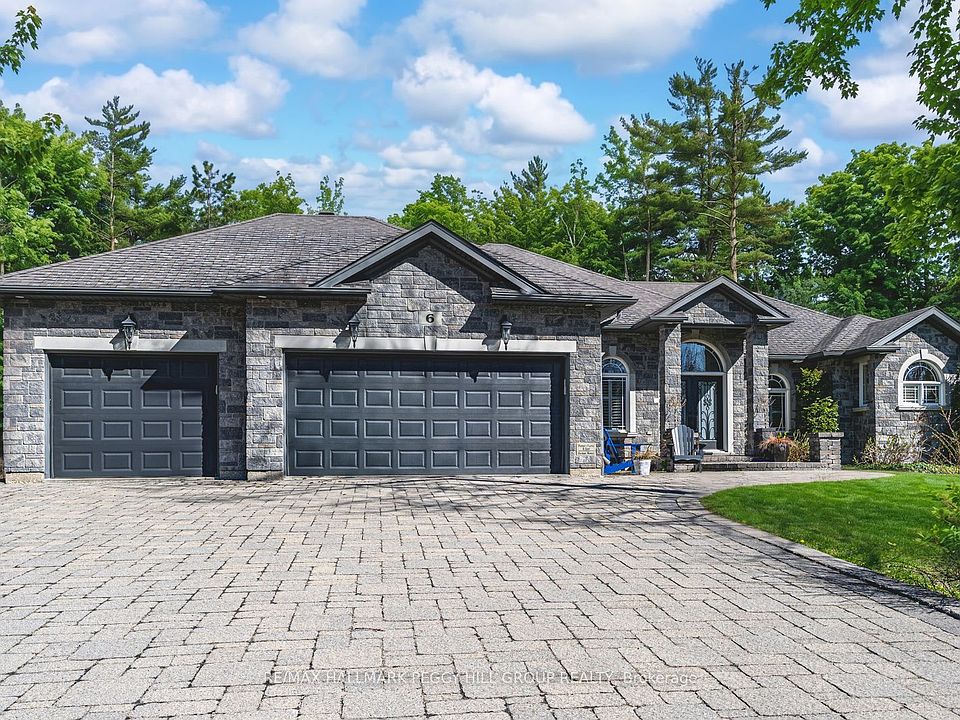 1st image of 6 Collins Ln