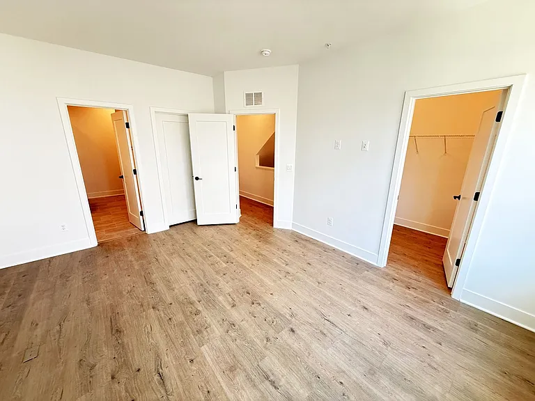 33 Lower Service Ct NW — Photo 28