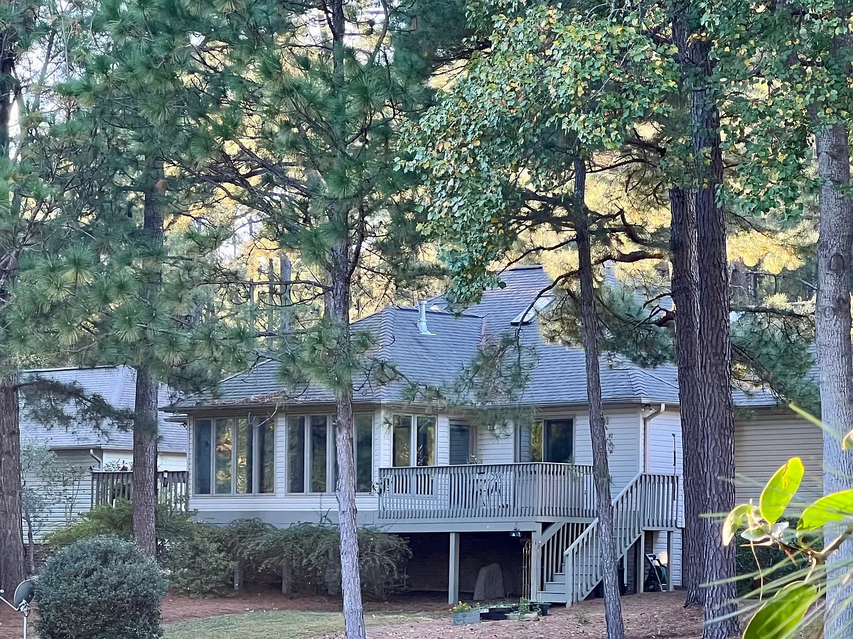 Building Photo - 120 Heron Dr