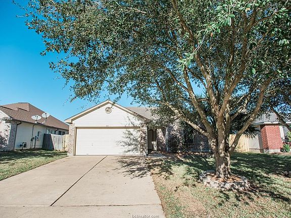 2nd image of 3811 Westfield Dr