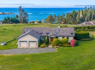 44750 Baywood Dr, Mendocino, CA 95460