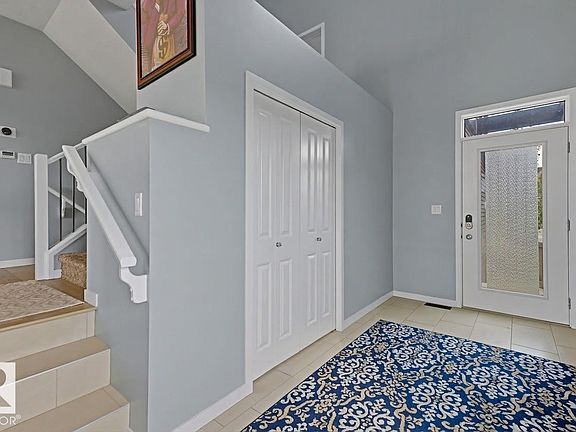 3rd image of 2119 Price Lndg SW
