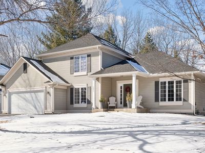 101 Carver Creek Cir, Carver, MN, 55315