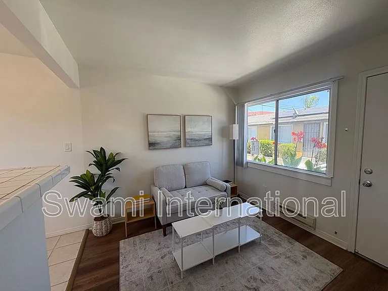 4542 W Imperial Hwy #C — Photo 11
