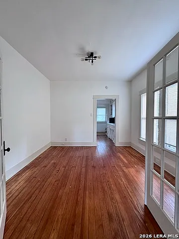 830 Texas Ave — Photo 5