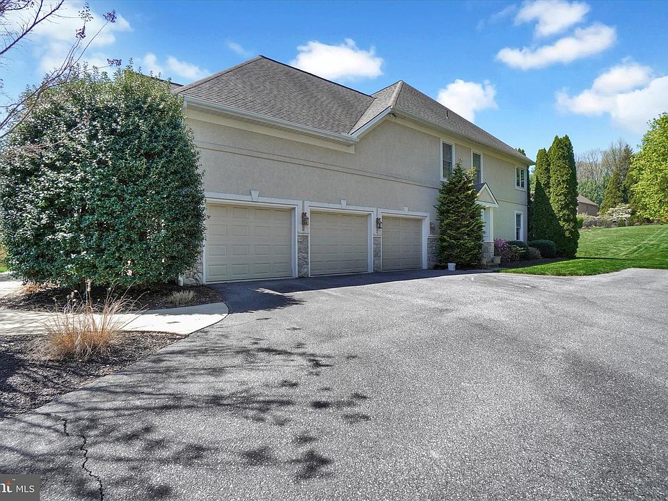 1181 Overbrook Cir, York, PA 17403 Zillow