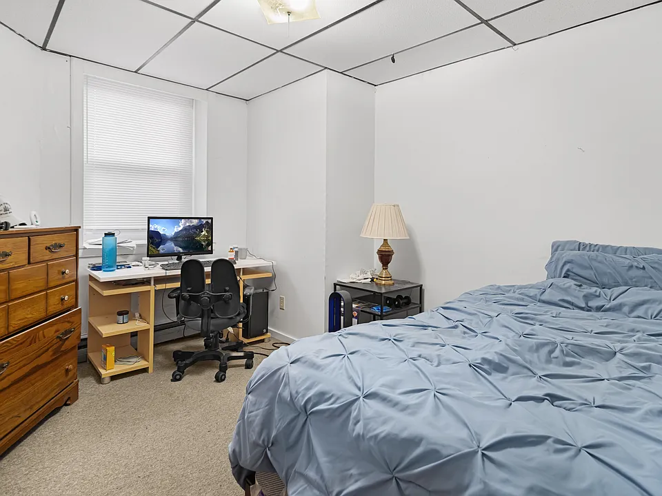 410 Stewart Ave #1