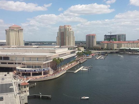 4th image of 275 Bayshore Blvd Unit 1204