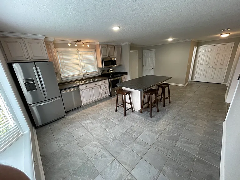 7338 High Way #84 — Photo 2
