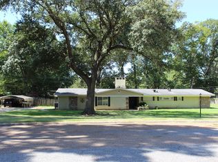 707 Browning Dr, Springhill, LA 71075