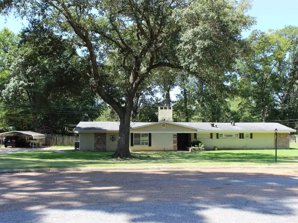 707 Browning Dr, Springhill, LA 71075