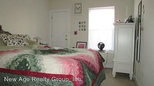 3rd image of 527 N Budd St #3316194