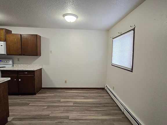 4th image of 1204 27th Ave S #101