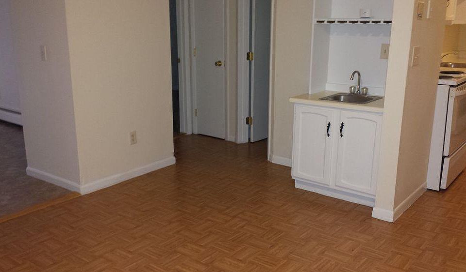 2nd image of 1260 Westford St APT B3