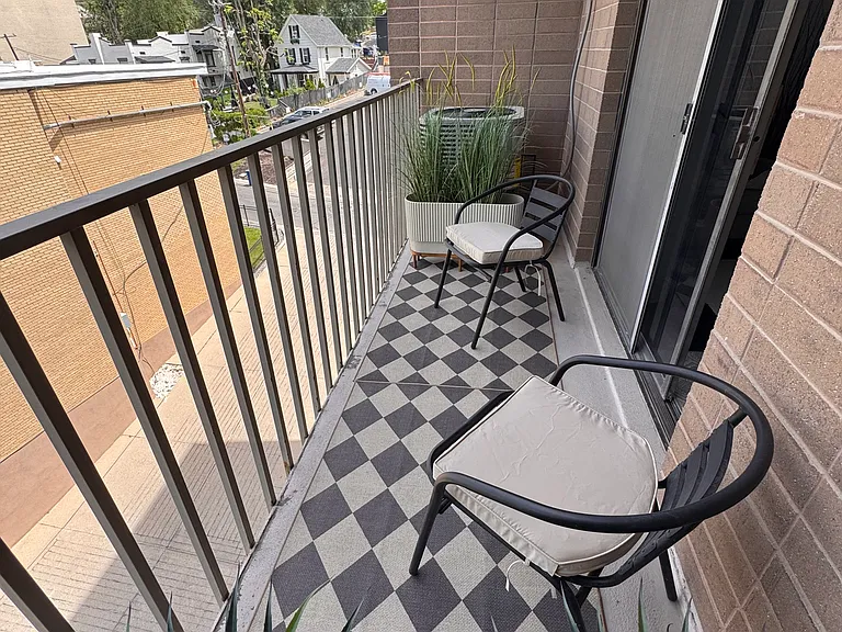 Guest Bedroom Patio #1