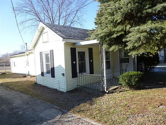 2nd image of 410 Ames St