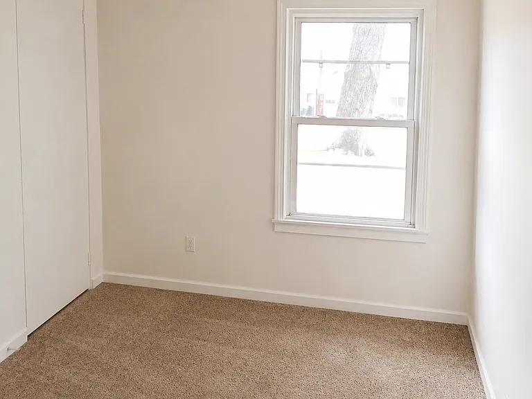 4516 Navarre Rd SW #SFH — Photo 7