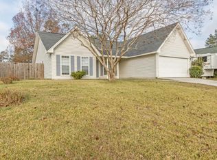 212 Ibis Ln, Goose Creek, SC 29445