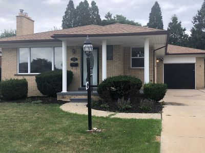 17353 Veronica Ave, Eastpointe, MI, 48021