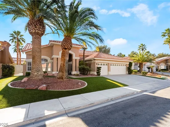 9117 Prospectors Cove Dr, Las Vegas, NV 89117