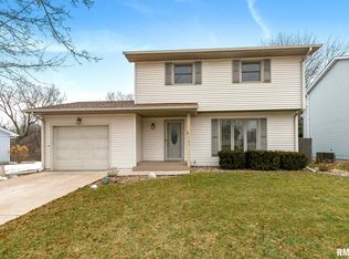 1705 88th Ave W, Rock Island, IL 61201