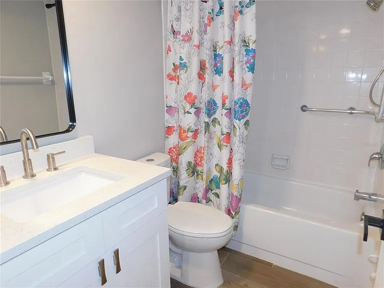218 Caryl Way — Photo 15