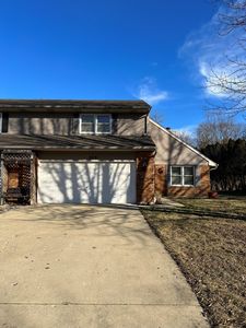 335 N Lyle Ave, Elgin, IL, 60123