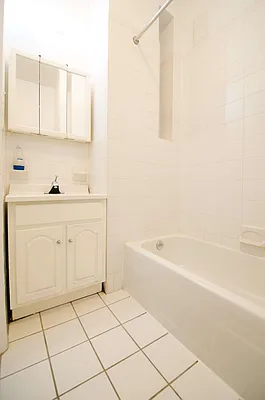 Rented by Compass | media 13