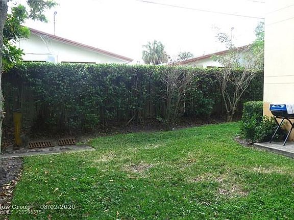 5th image of 680 SW 6th Ct #680