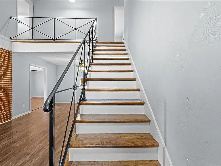 740 Mayland Dr — Photo 35