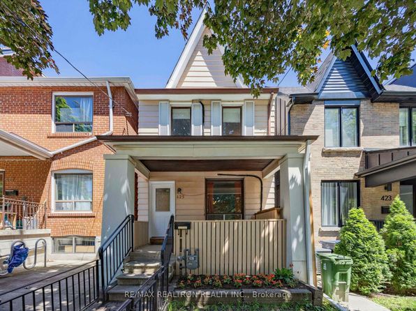 425 Clinton St, Toronto, ON M6G 2Z1