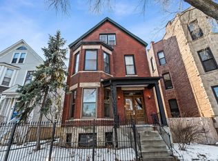 1033 W Wellington Ave, Chicago, IL 60657