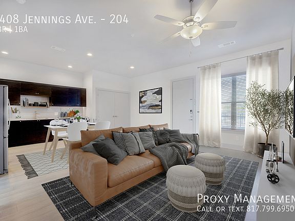 2nd image of 1408 S Jennings Ave APT 204