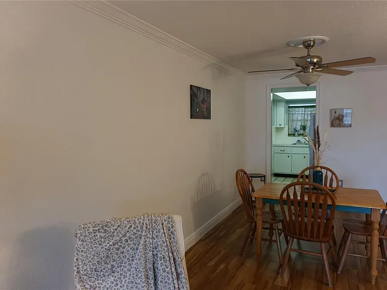 1000 49th St N #311 — Photo 5