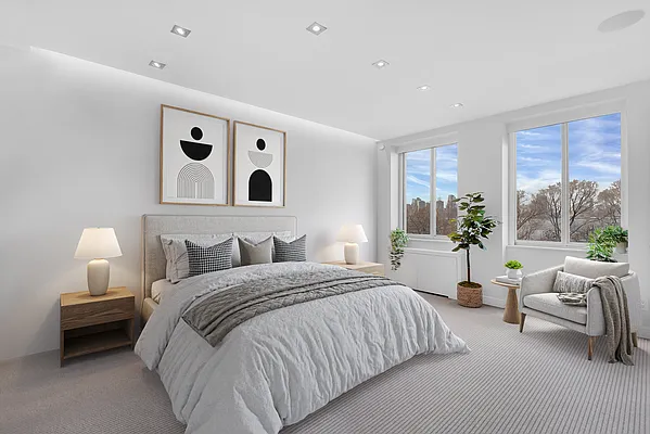 Sold by R New York | media 8