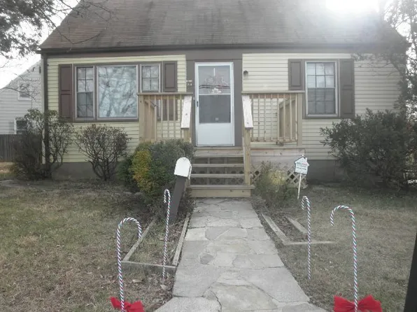 7413 Marston Rd, Baltimore, MD 21207