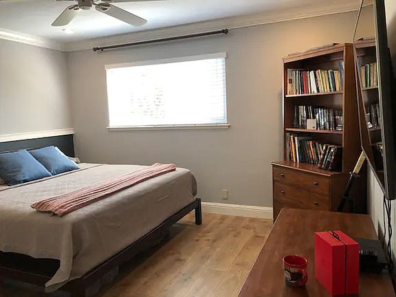 4th image of 2029 Danville Blvd