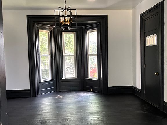 2nd image of 837 N Main St #1