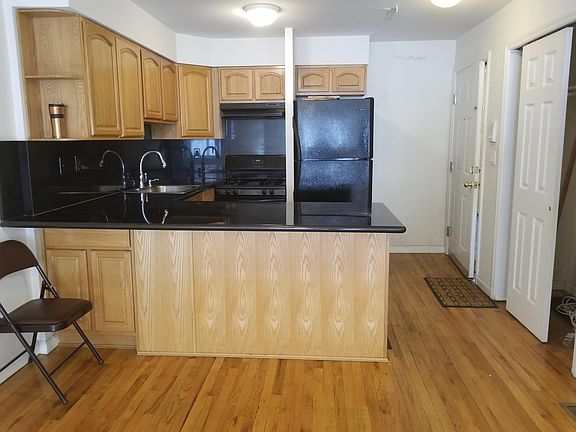 Kitchen (From Liv. Room) (1)