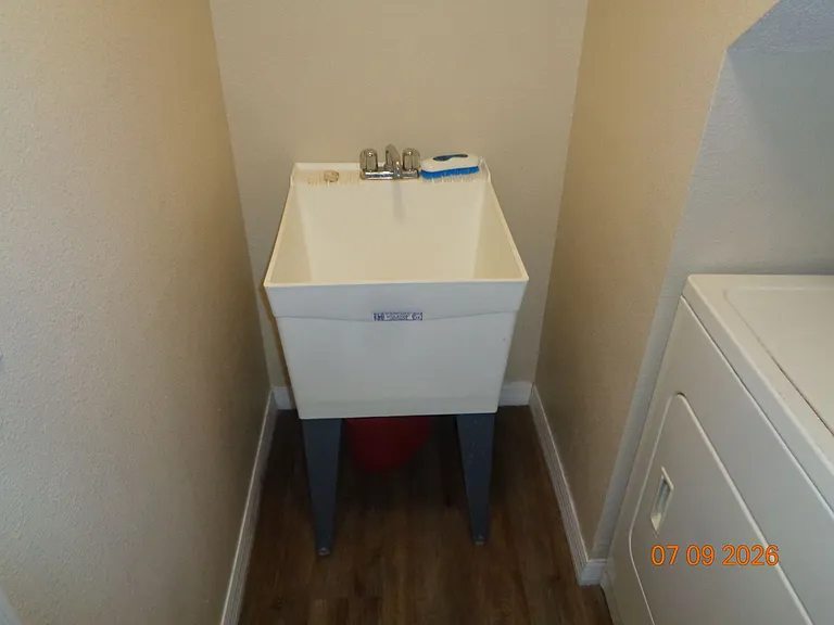 1409 Bent Oaks Blvd — Photo 27