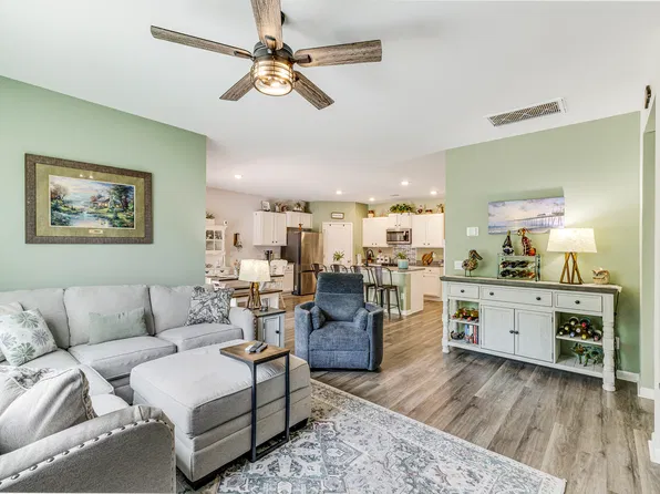 2079 Bella Point Dr SE, Bolivia, NC 28422