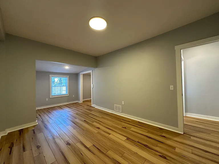 128 Caroline Ave #1 — Photo 8