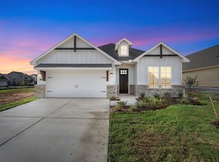 1248 Sabine River Ln, Springtown, TX 76082